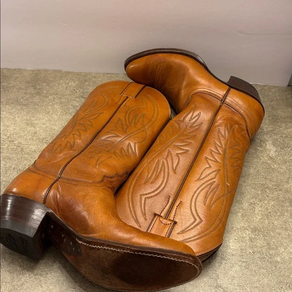 Justin Brown Leather Cowgirl Boots style #4182 - Picture 2 of 5